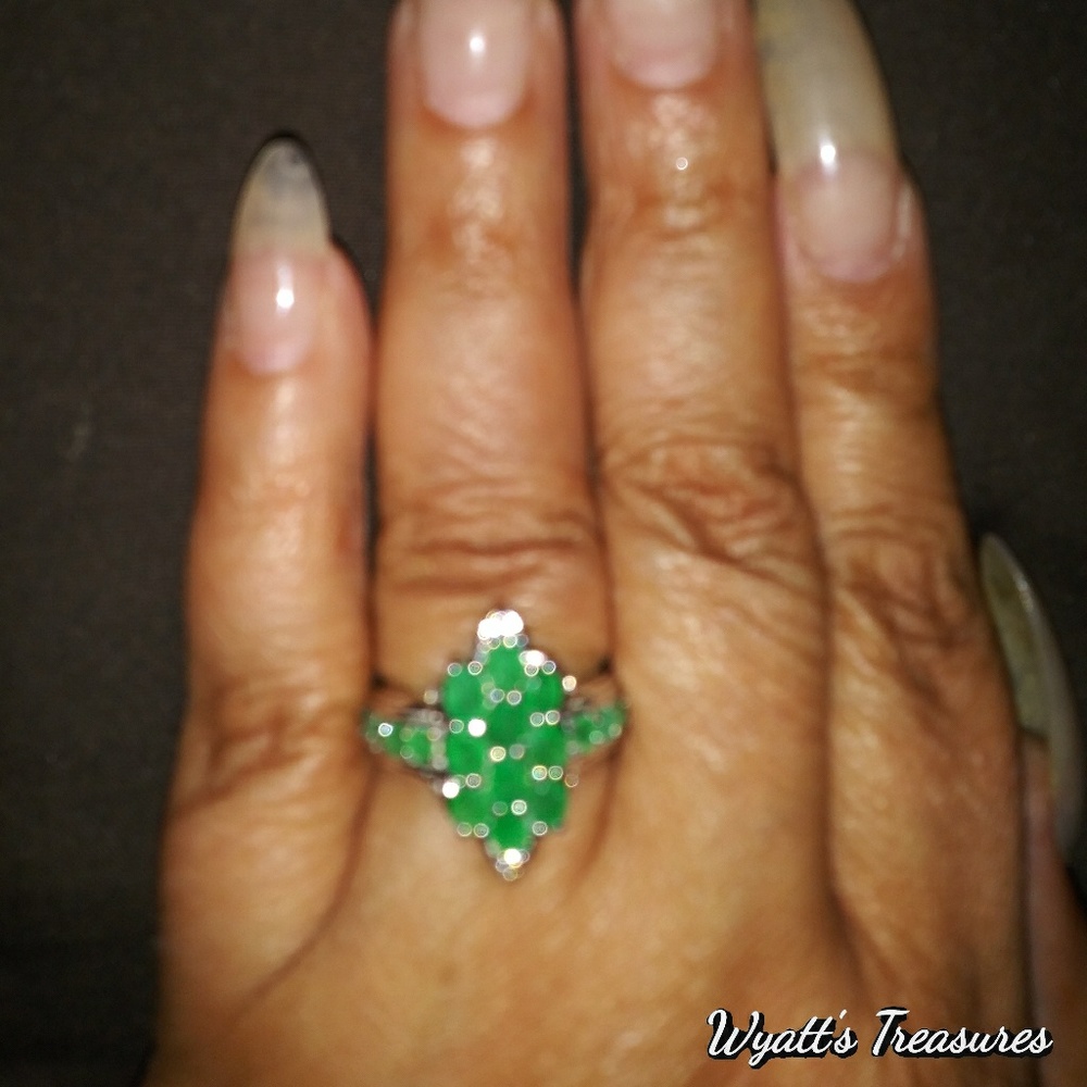 Sterling silver emerald ring